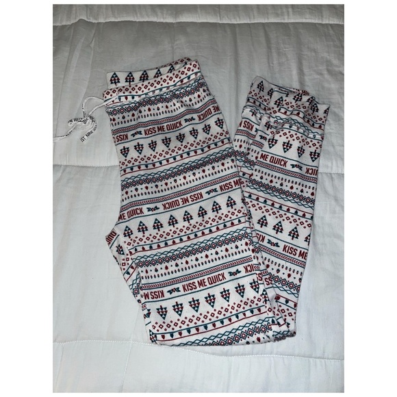 Pjs - Picture 1 of 1